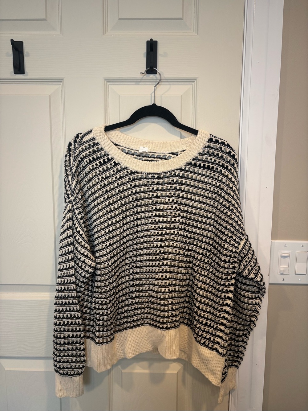 Old Navy Cream and Black Striped Knit Sweater - Women's Crewneck
